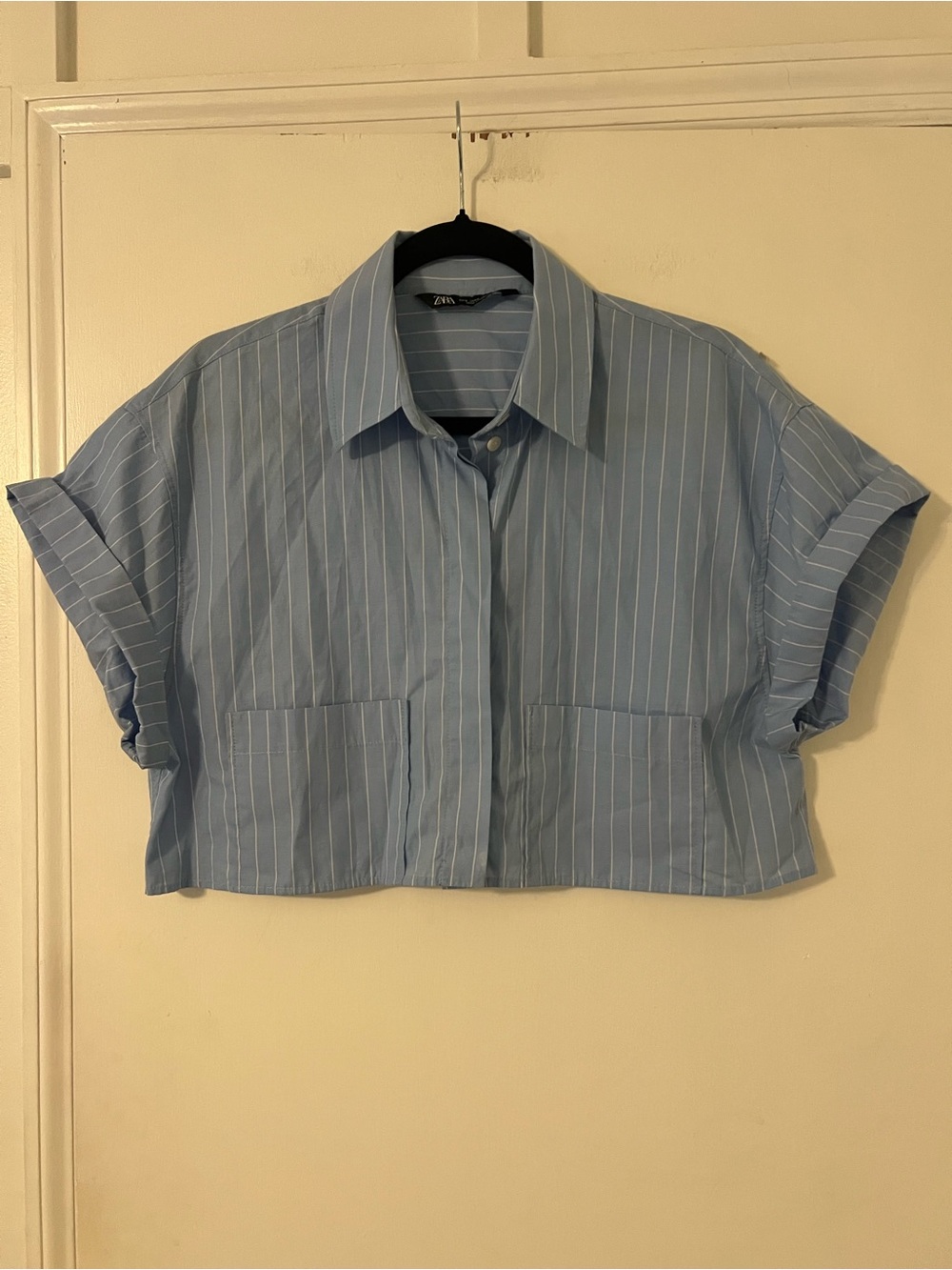 Zara Blue White Pinstripe Cropped Button-Down Shirt size S
